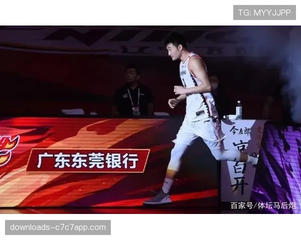 评论分析：风暴队如何拆解王牌进攻？高强度外线压迫与内线协防是关键